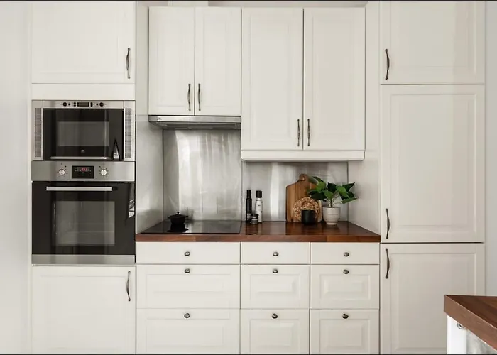 Modern And Cosy In Centre *