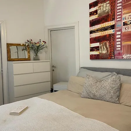 Modern And Cosy In Centre Bergen