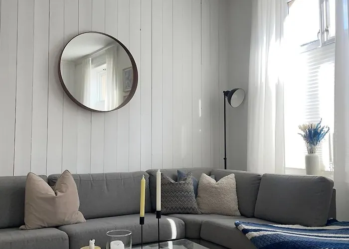 Modern And Cosy In Centre *