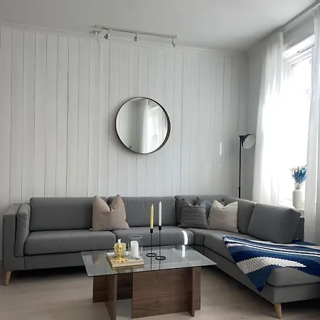 Modern And Cosy In Centre Lägenhet *